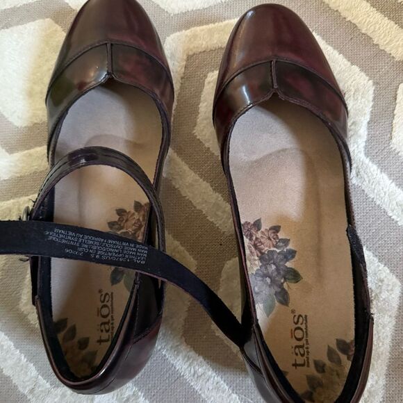 Taos Footwear Balance Leather Mary Jane in  Dark Cherry 9.5 NWOB - Picture 6 of 12